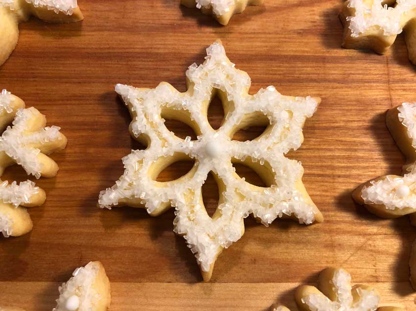 Easy Shortbread Snowflakes