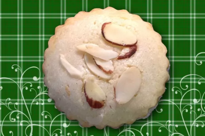 Almond and Lemon Curd Buttons Closeup