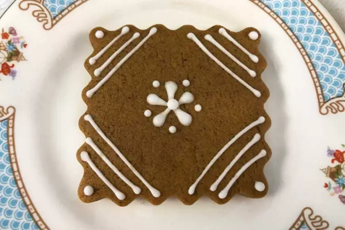 Gingerbread Tea Cookies