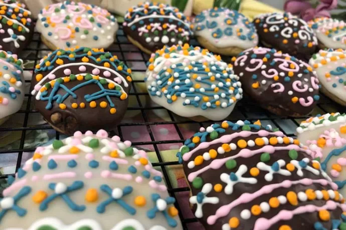 Chocolate Chip Easter Cookies