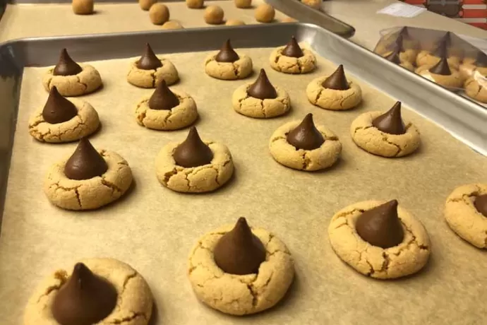 Peanut Blossom Cookies